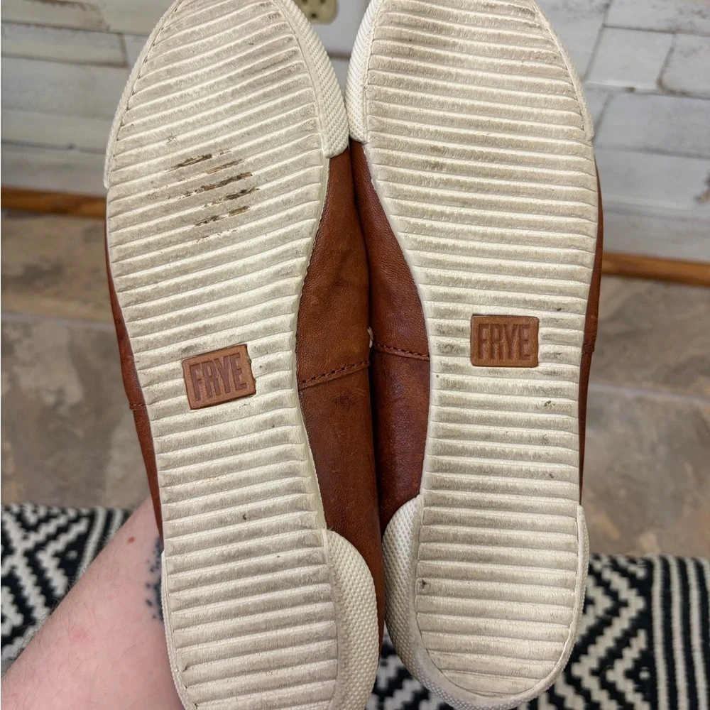 Frye Melanie slip on cognac brown size 7 shoes